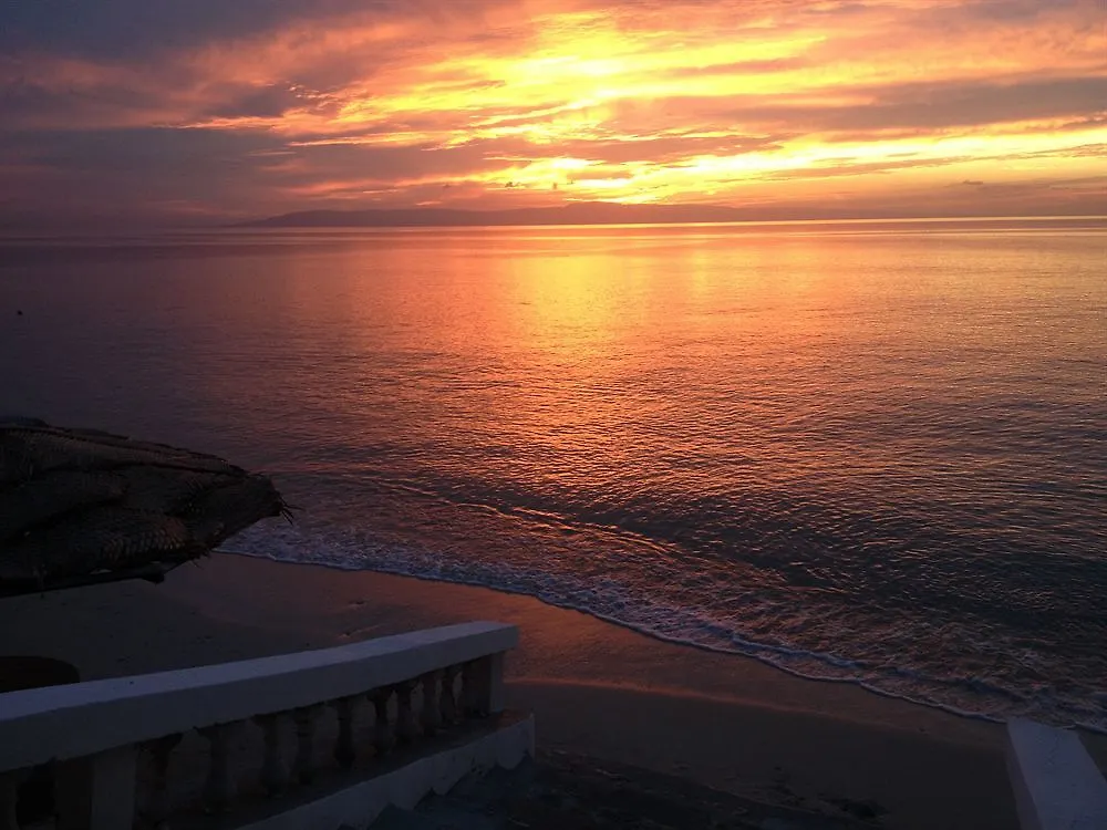 Wahoo Bay Beach Club & Resort Arcahaie 2*,  Haiti