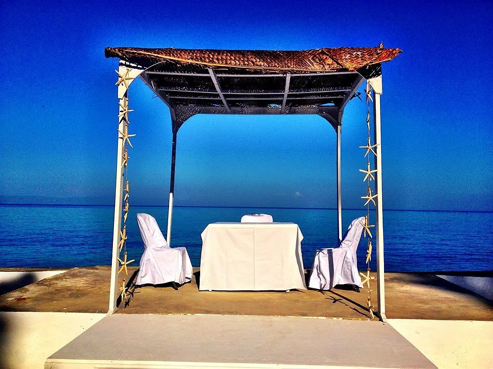 ** Hotel Wahoo Bay Beach Club & Resort Arcahaie Haiti